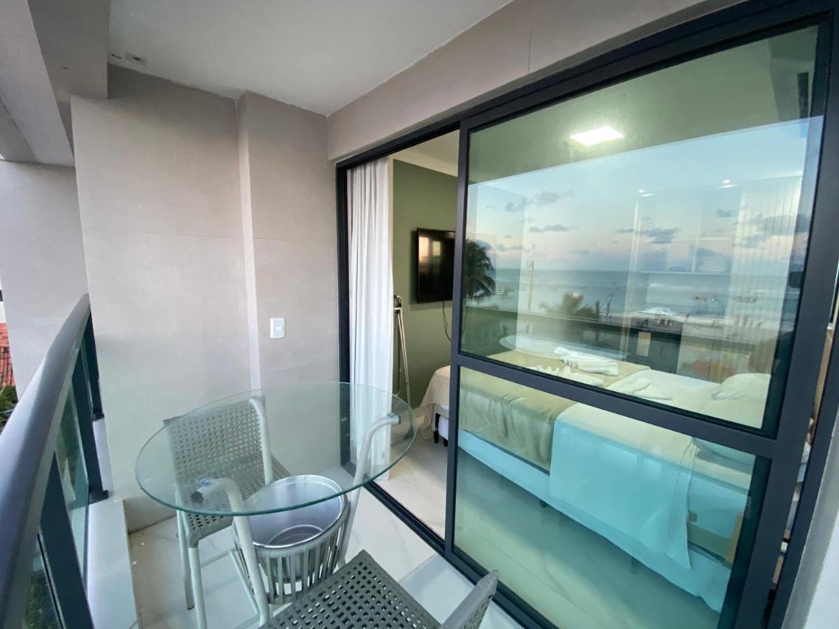 Flat Beira Mar Com Varanda Em Порту-де-Галиньяш Экстерьер фото