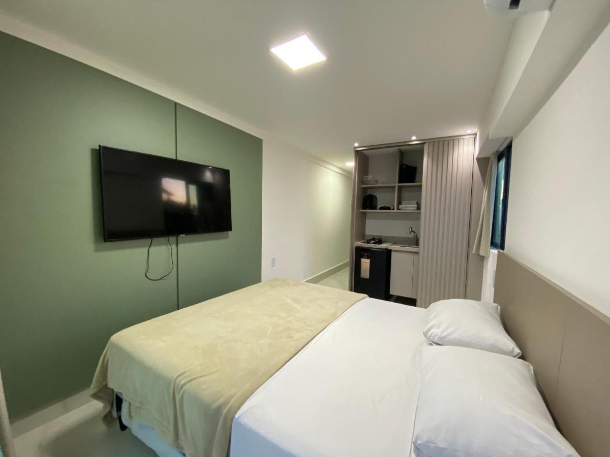 Flat Beira Mar Com Varanda Em Порту-де-Галиньяш Экстерьер фото
