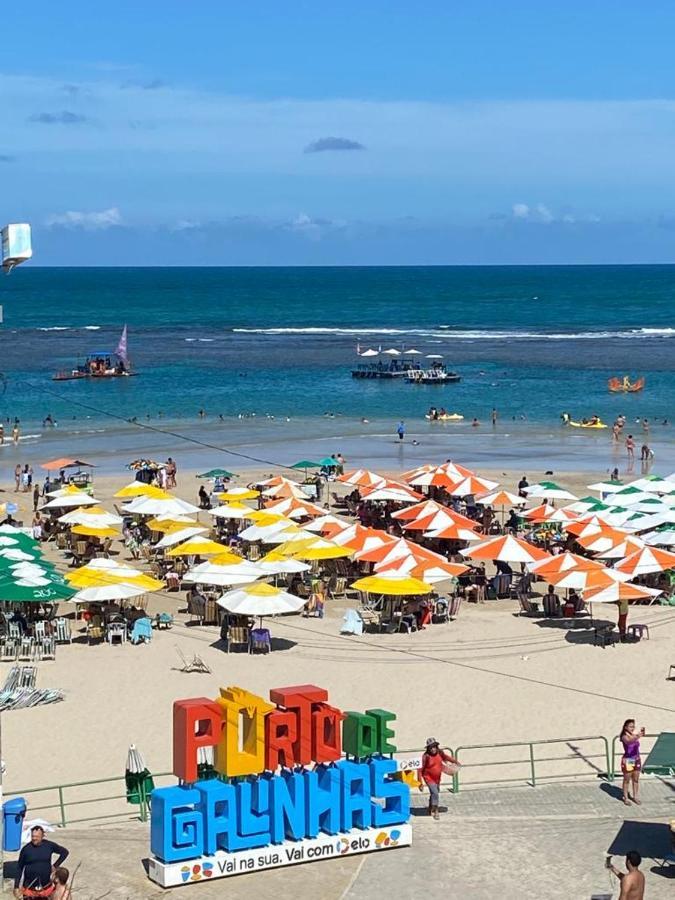 Flat Beira Mar Com Varanda Em Порту-де-Галиньяш Экстерьер фото